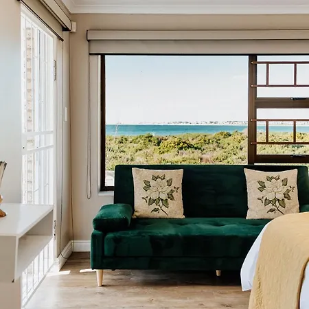 Hypnotic Beach House Britannia Bay Exterior photo