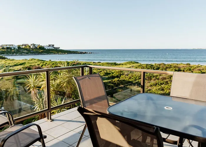Hypnotic Beach House